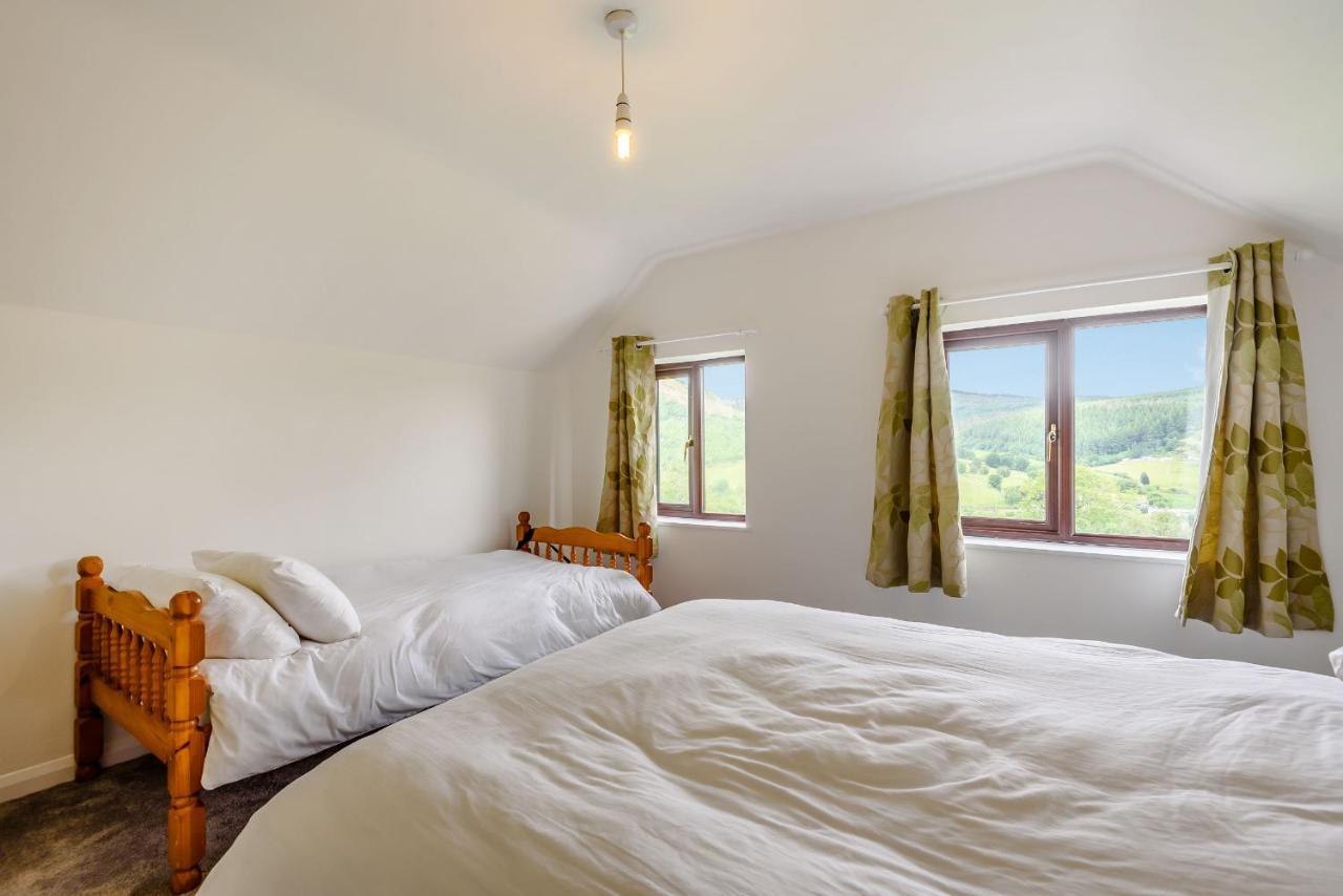 3 Tyn Y Mynydd Villa เบเทส-อี-คอย ภายนอก รูปภาพ